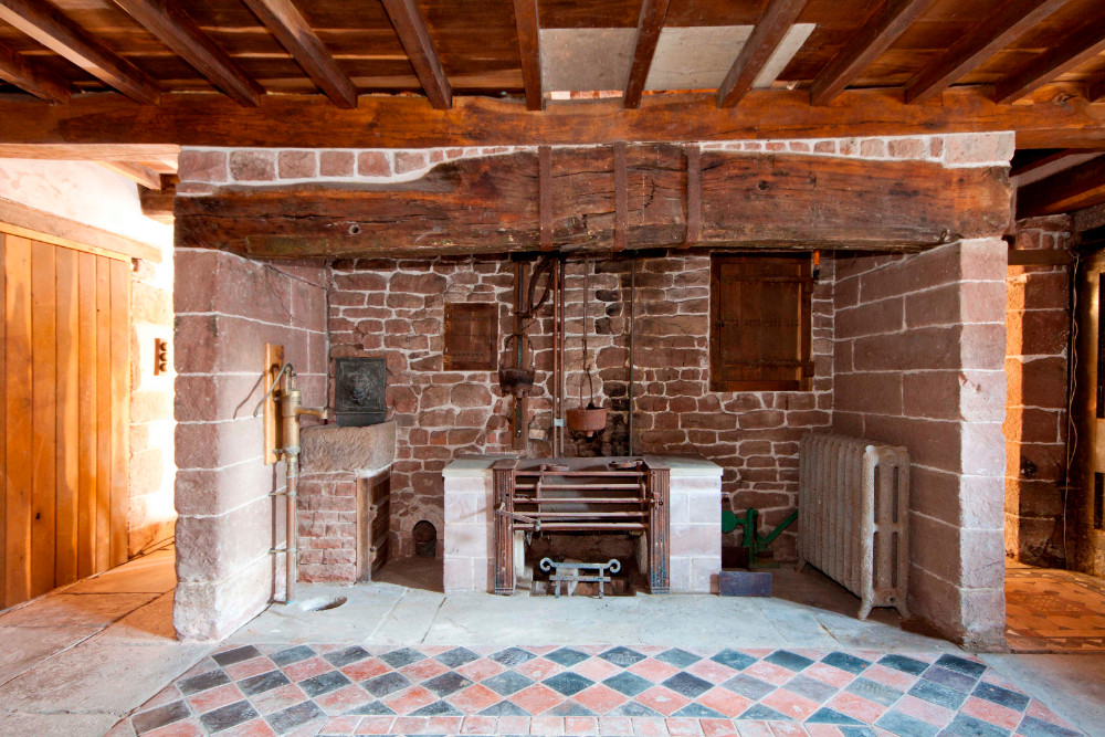 Photograph of a fireplace